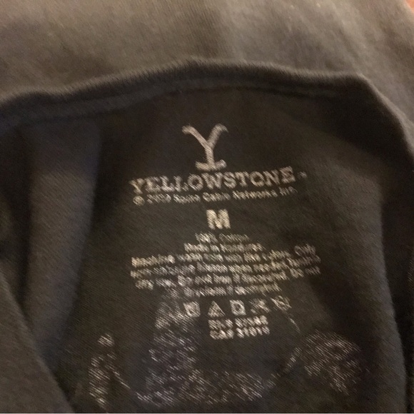 Yellow Stone Logo Unisex Logo SS Tee Shirt - Picture 2 of 5